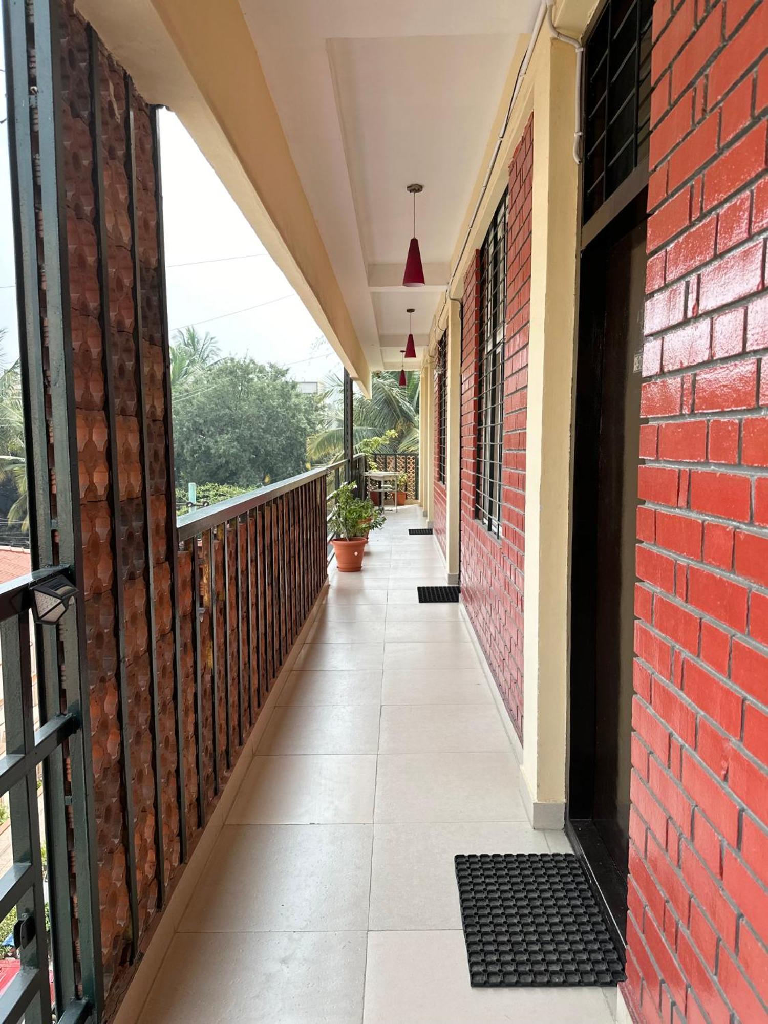Fernandes Complex Bangalore Exterior foto